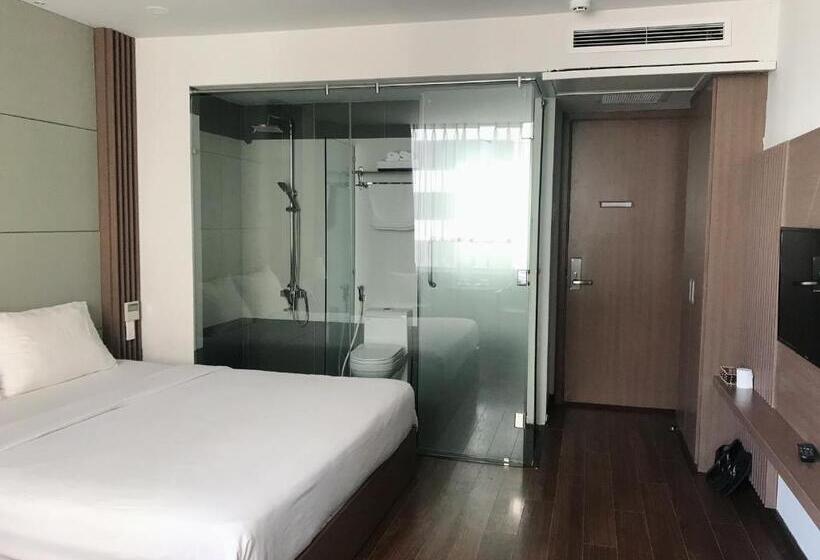 اتاق سوپریور, Abay