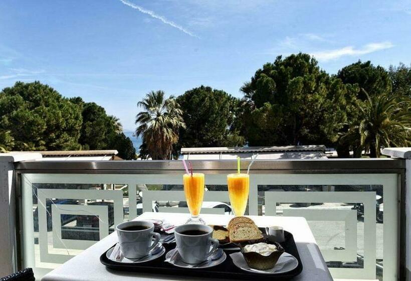 Номер Стандарт с Балконом, Aktis