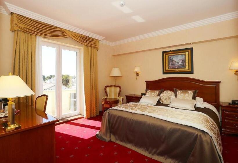 海景标准间带阳台, Niko