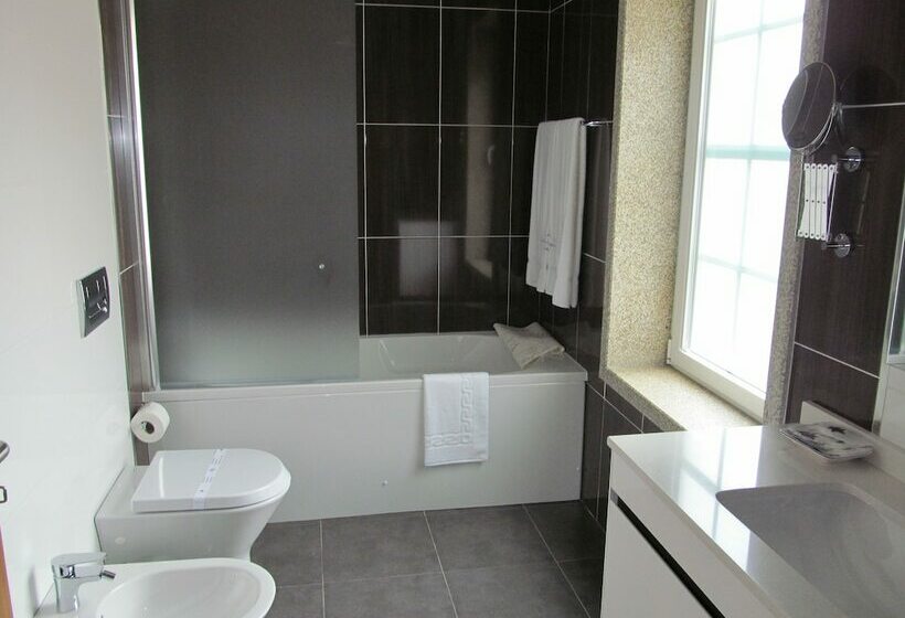 חדר סטנדרט, Solar Da Capela