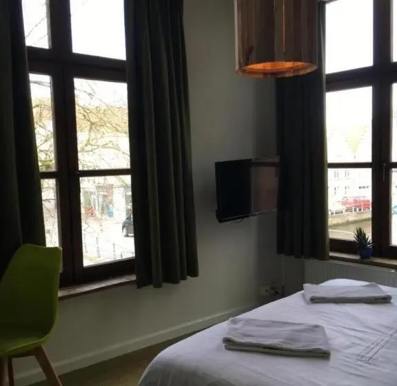 Standard Room Lake View, Uilenspiegel Brugge