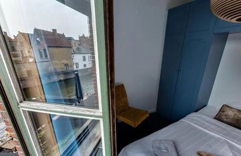 Standard Room Lake View, Uilenspiegel Brugge