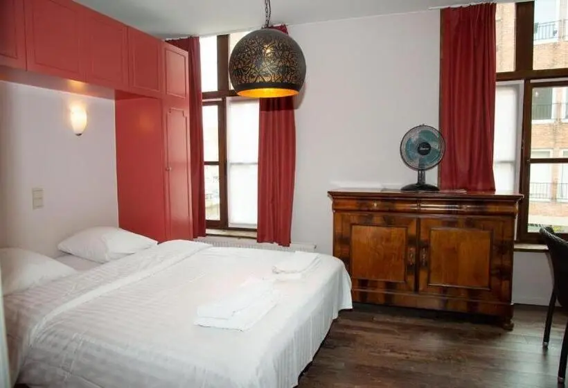 Deluxe Room Side Sea View, Uilenspiegel Brugge