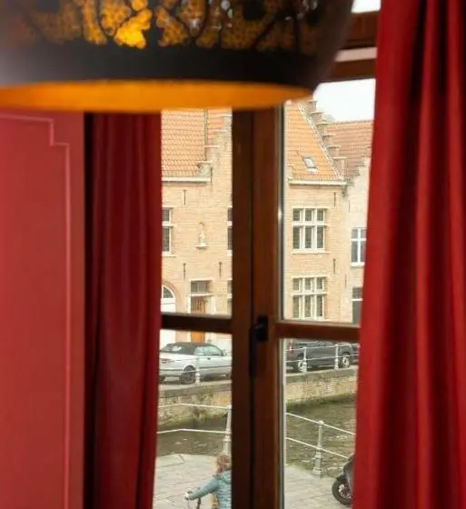 Deluxe Room Side Sea View, Uilenspiegel Brugge