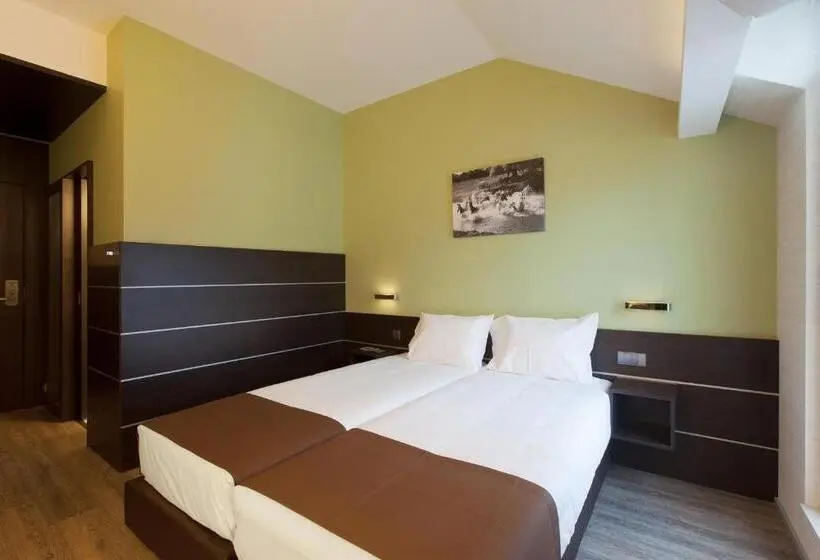 Standardzimmer, Moov Hotel évora
