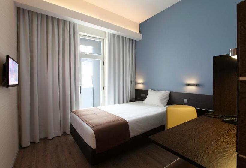 اتاق استاندارد یک نفره, Moov Hotel évora