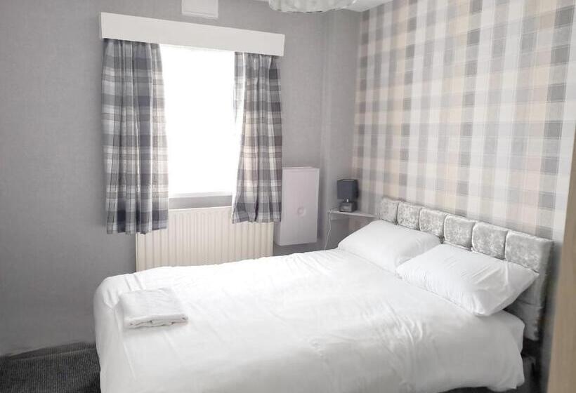 수피리어 룸, The Mercury