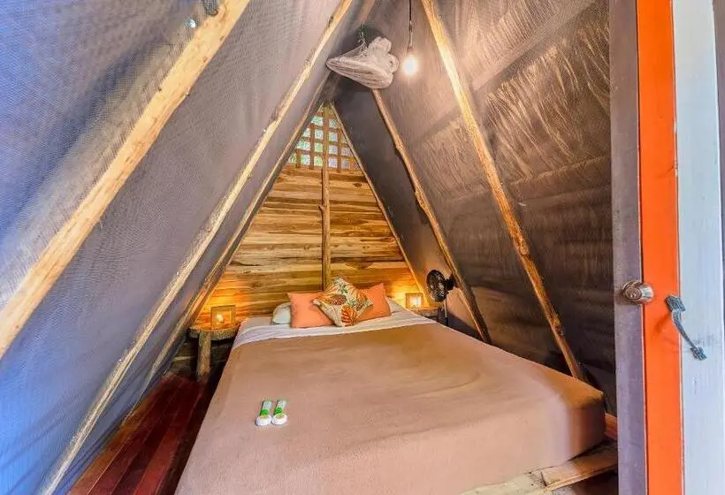 Standard Tent, Selina Puerto Viejo