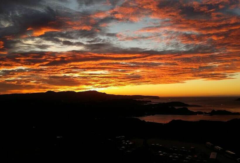 اتاق استاندارد با چشمانداز دریا, Arabian Nights In Jiufen