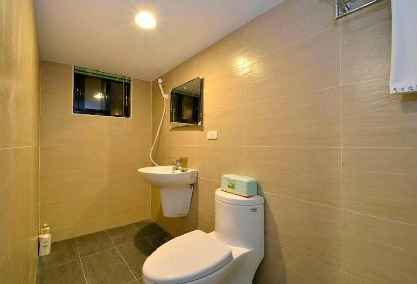 اتاق استاندارد یک نفره, Arabian Nights In Jiufen