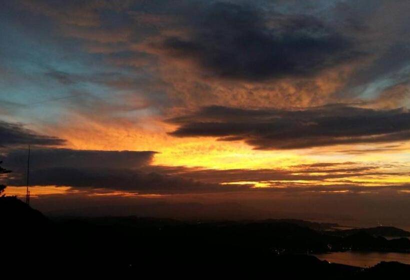 اتاق استاندارد با چشمانداز دریا, Arabian Nights In Jiufen