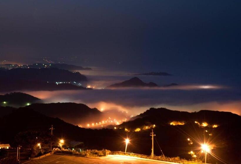 اتاق استاندارد با چشمانداز دریا, Arabian Nights In Jiufen
