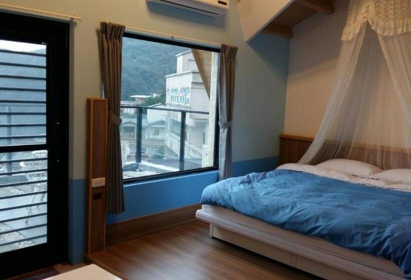 اتاق استاندارد با چشم‌انداز دریا, Arabian Nights In Jiufen