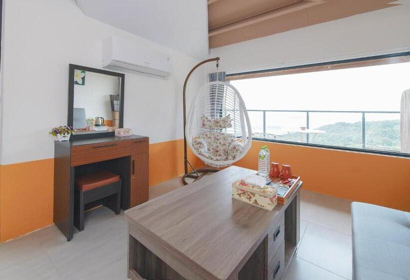 اتاق لوکس با بالکن, Arabian Nights In Jiufen