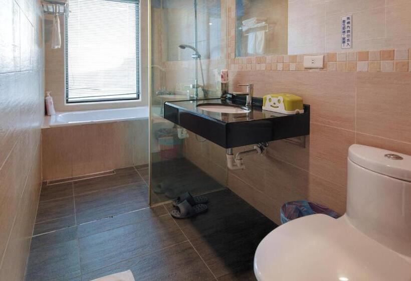 اتاق استاندارد با چشمانداز دریا, Arabian Nights In Jiufen