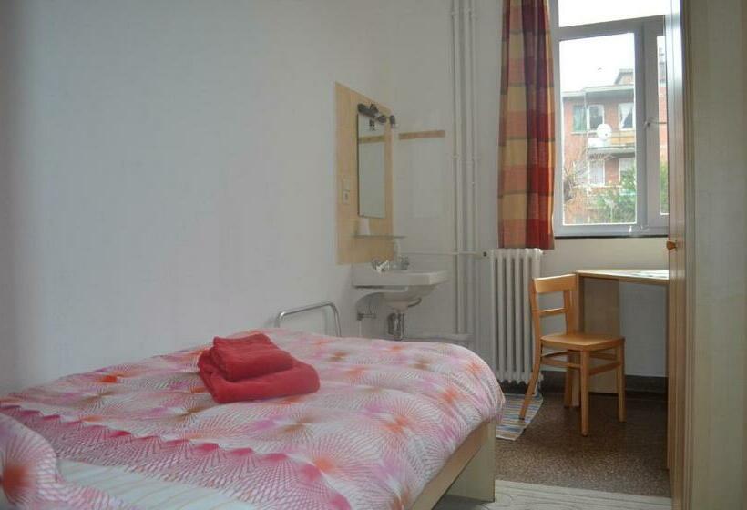 اتاق استاندارد یک نفره, Institute Of Cultural Affairs