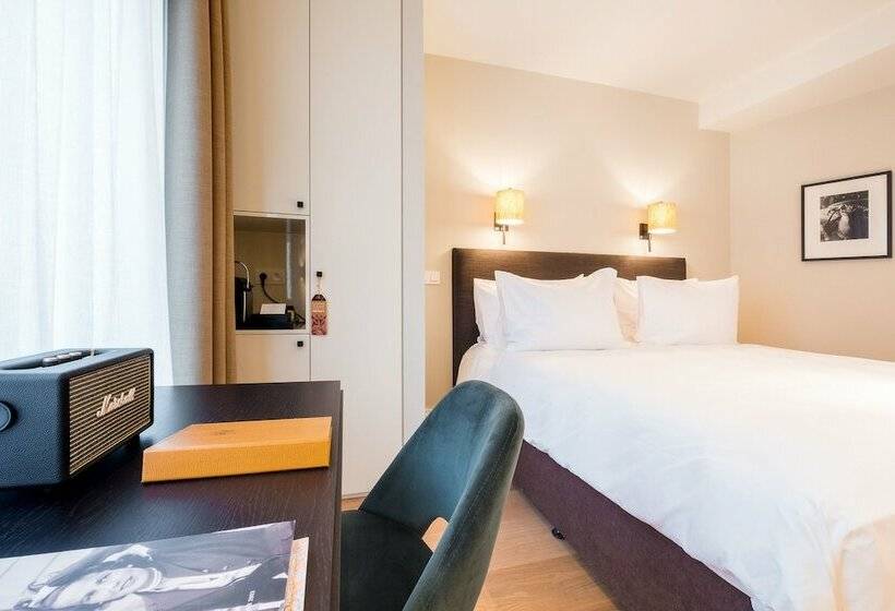 غرفة كلاسيكية, Franq