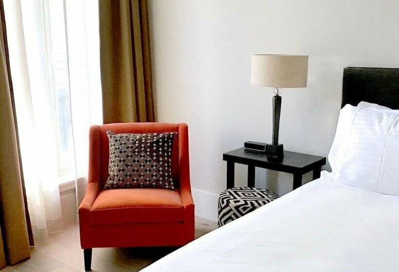 غرفة كلاسيكية, Franq