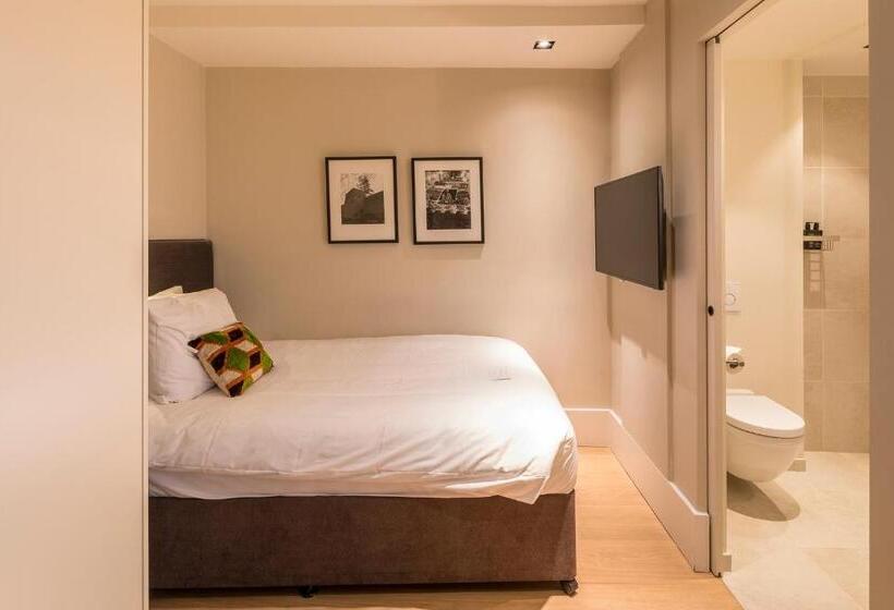 غرفة كلاسيكية, Franq