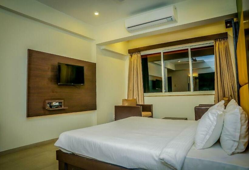 غرفة ديلوكس, Sinq Edge