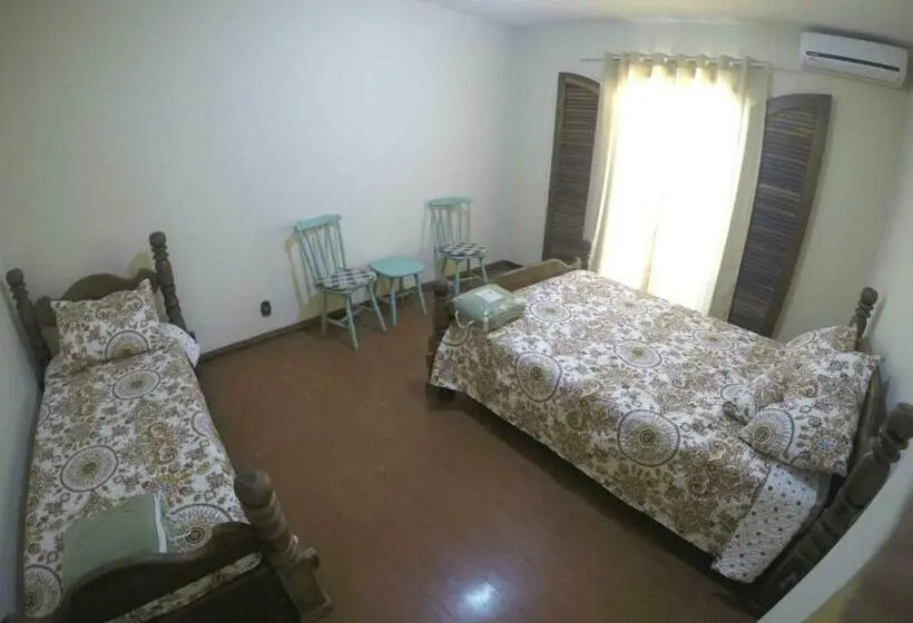 اتاق خانوادگی, Le Monde Hostel   Suites E Camas