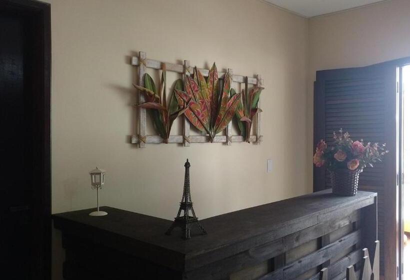 חדר משפחתי, Le Monde Hostel   Suites E Camas