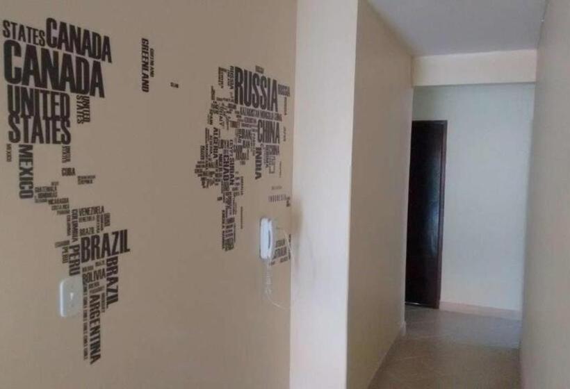 חדר סטנדרט לשלושה, Le Monde Hostel   Suites E Camas