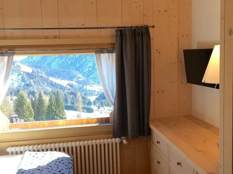Perhesviitti, Chalet Hôtel Borgo Eibn Mountain Lodge