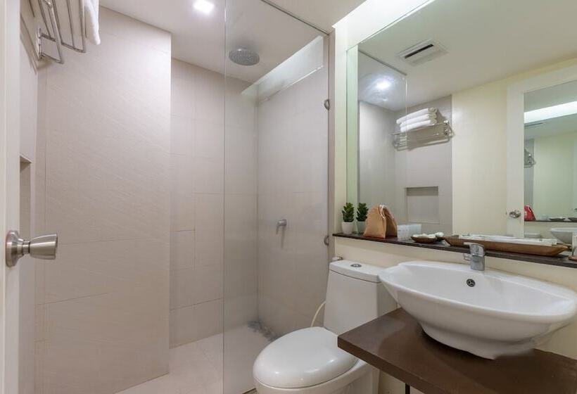 스탠다드 트리플 룸, Selah Garden Hotel Manila