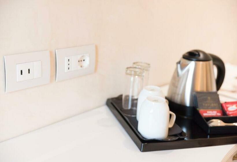 اتاق استاندارد, Altavilla Catanzaro