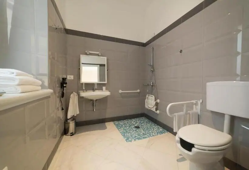 اتاق استاندارد برای معلولان, Altavilla Catanzaro