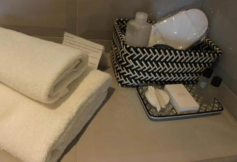 اتاق استاندارد برای معلولان, Altavilla Catanzaro
