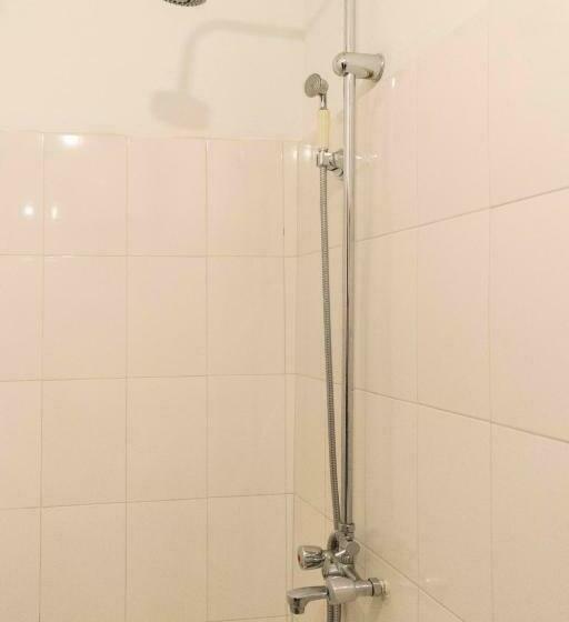 اتاق استاندارد یک نفره, Meliva Guest House Mbarara