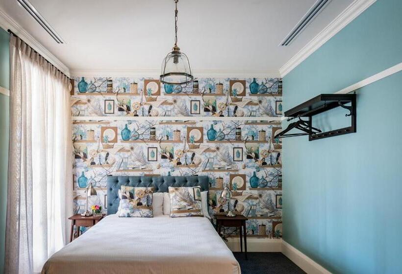 Номер Стандарт, The North Sydney