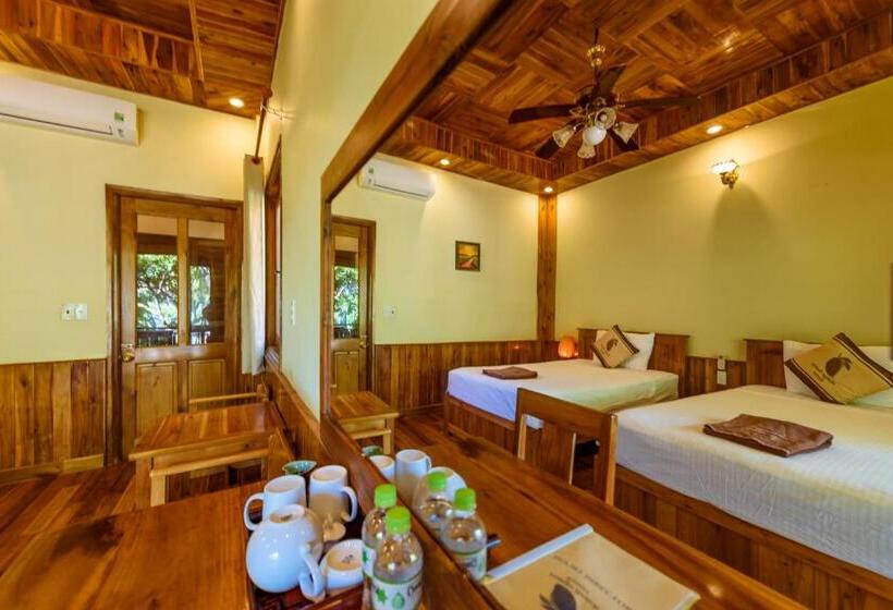 2 Bedrooms Standard Bungalow Sea View, Mango Beach Resort