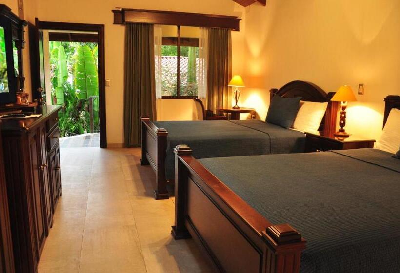 חדר דלוקס, Paradise Hot Springs