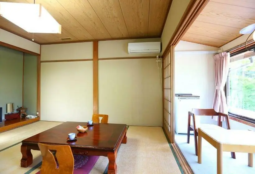 浴室共有のエコノミールーム, Nukumorino Yado Komanoyu