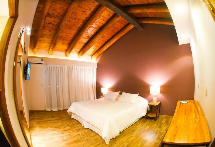 غرفة ديلوكس سرير كينج, Hostería La Bordona