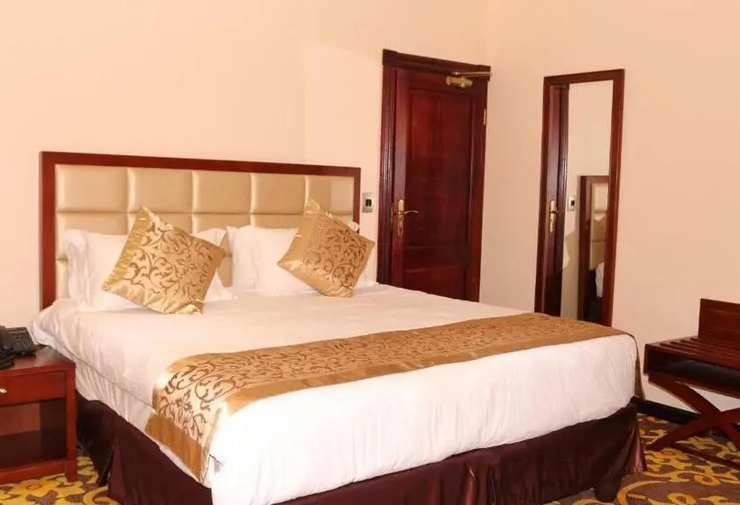 Deluxe Suite King Bed, Open House Boutique