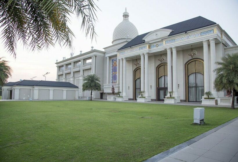 俱乐部房间, Sheraton Grand Palace Indore