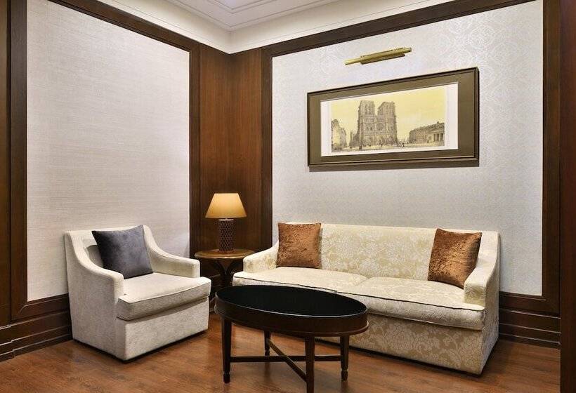 家庭套房, Sheraton Grand Palace Indore