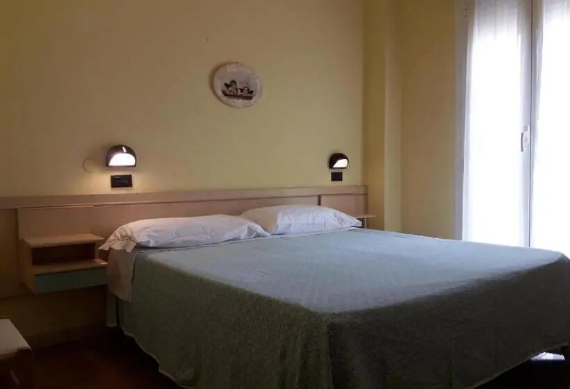اتاق استاندارد با چشم‌انداز دریا, Villa Aurora