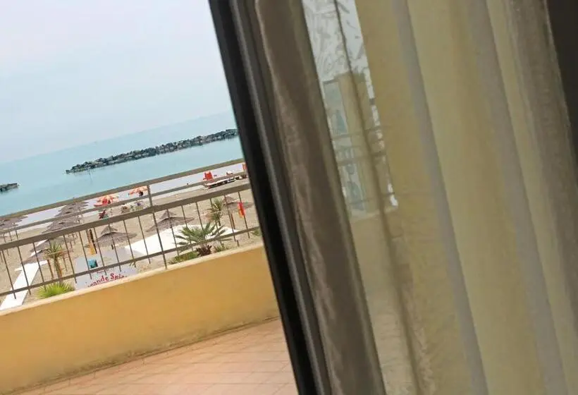 Triple Room Sea View, Villa Aurora