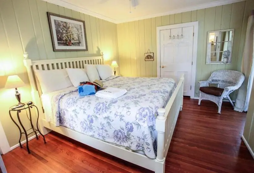キングサイズベッドのスタンダードルーム, The Homestead B&b
