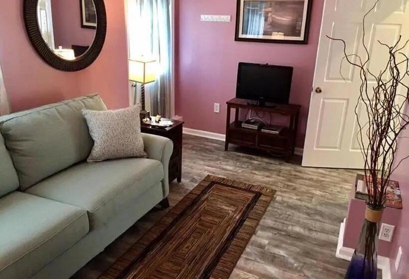 テラス付スイート, The Homestead B&b