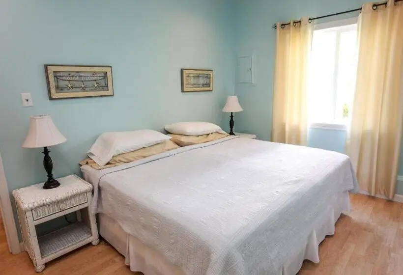 テラス付スイート, The Homestead B&b