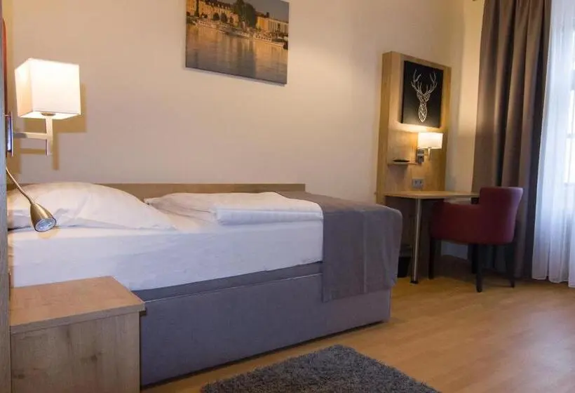 Standard Yhden Hengen Huone, Gasthof Mang