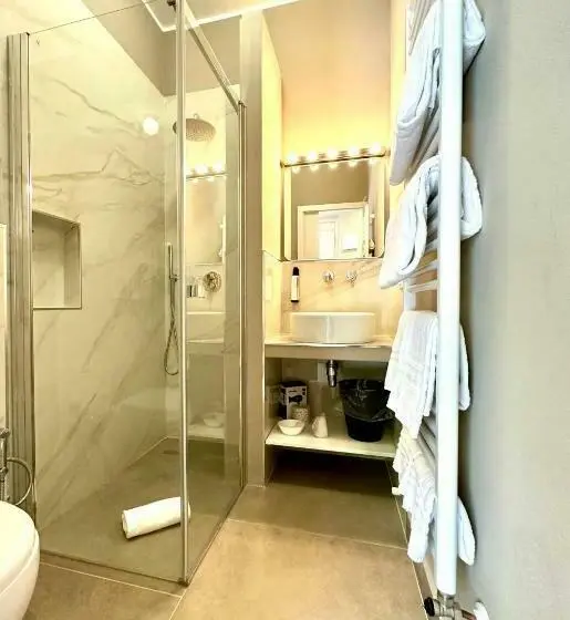 Standard-huone, La Ginestra