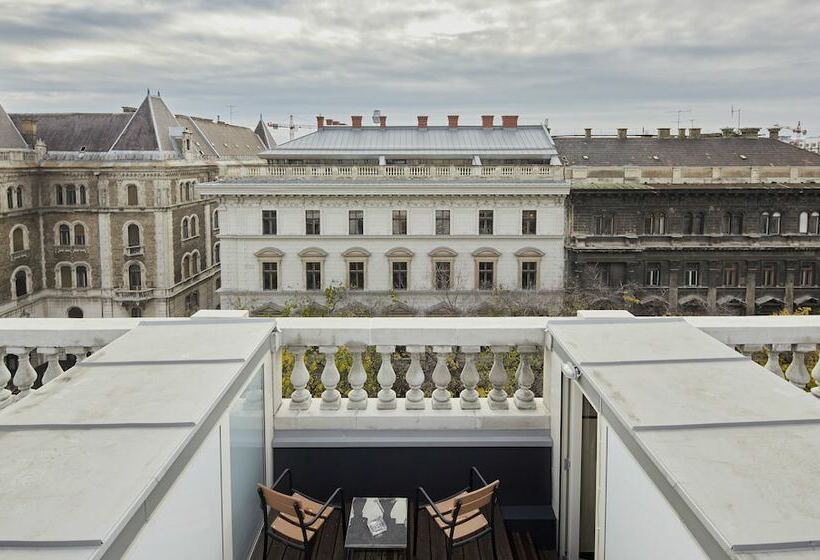 Номер Superior с Балконом, Callas House