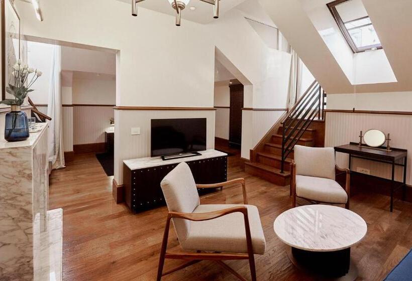 シティビュースイート, Callas House